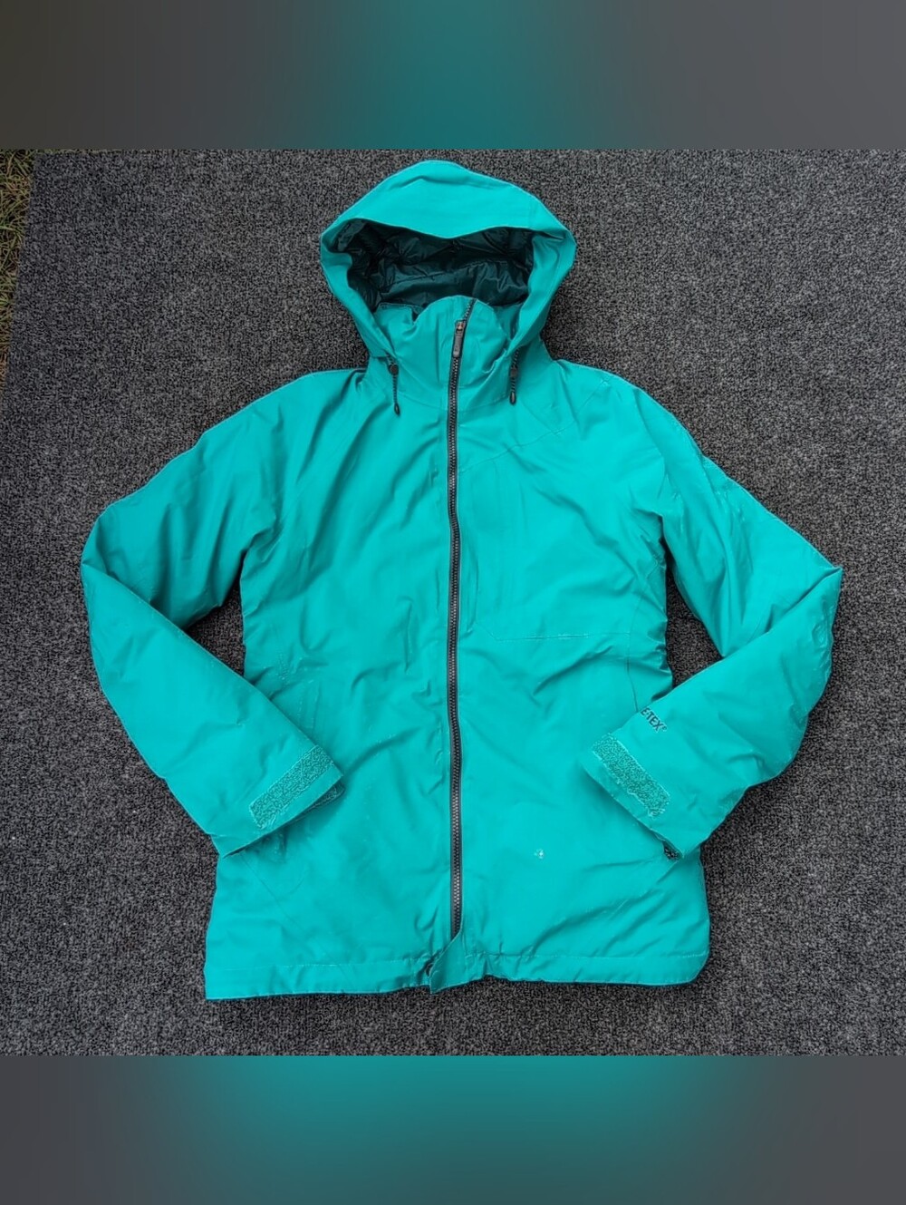 Burton Jacket Womens Extra Small Embark AK Down Goretex Insulated Quilt Lined